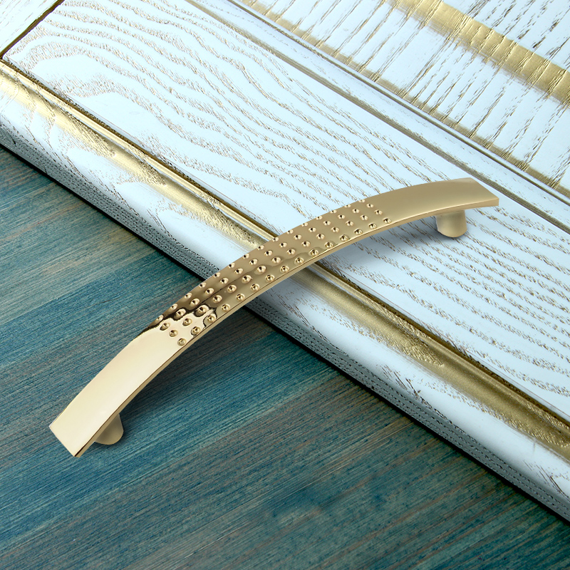 Ручка-скоба мебельная Trodos "ZY-9А" 128мм сплав ЦАМ 63гр, золото