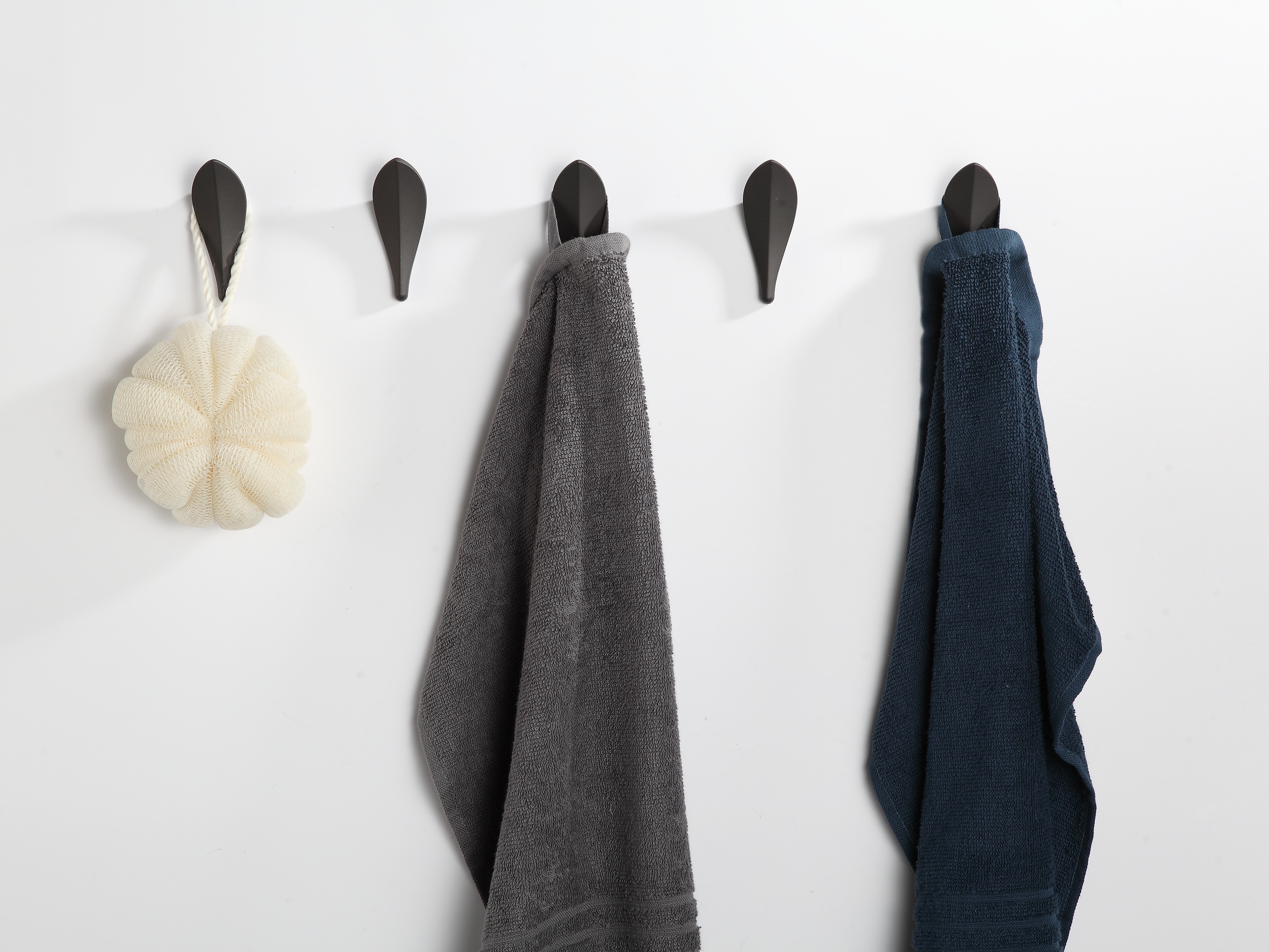 Набор крючков Zenfort "1032B" 5 шт, черный матовый