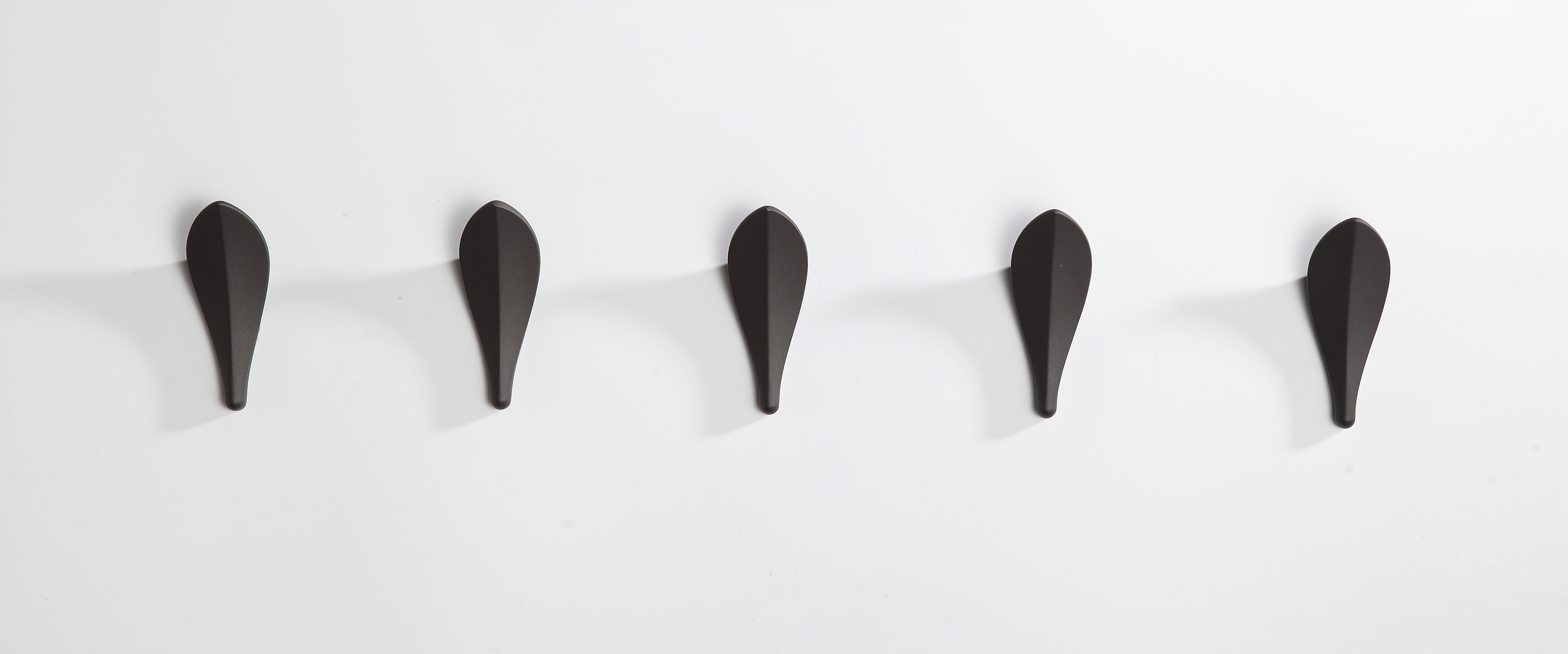 Набор крючков Zenfort "1032B" 5 шт, черный матовый