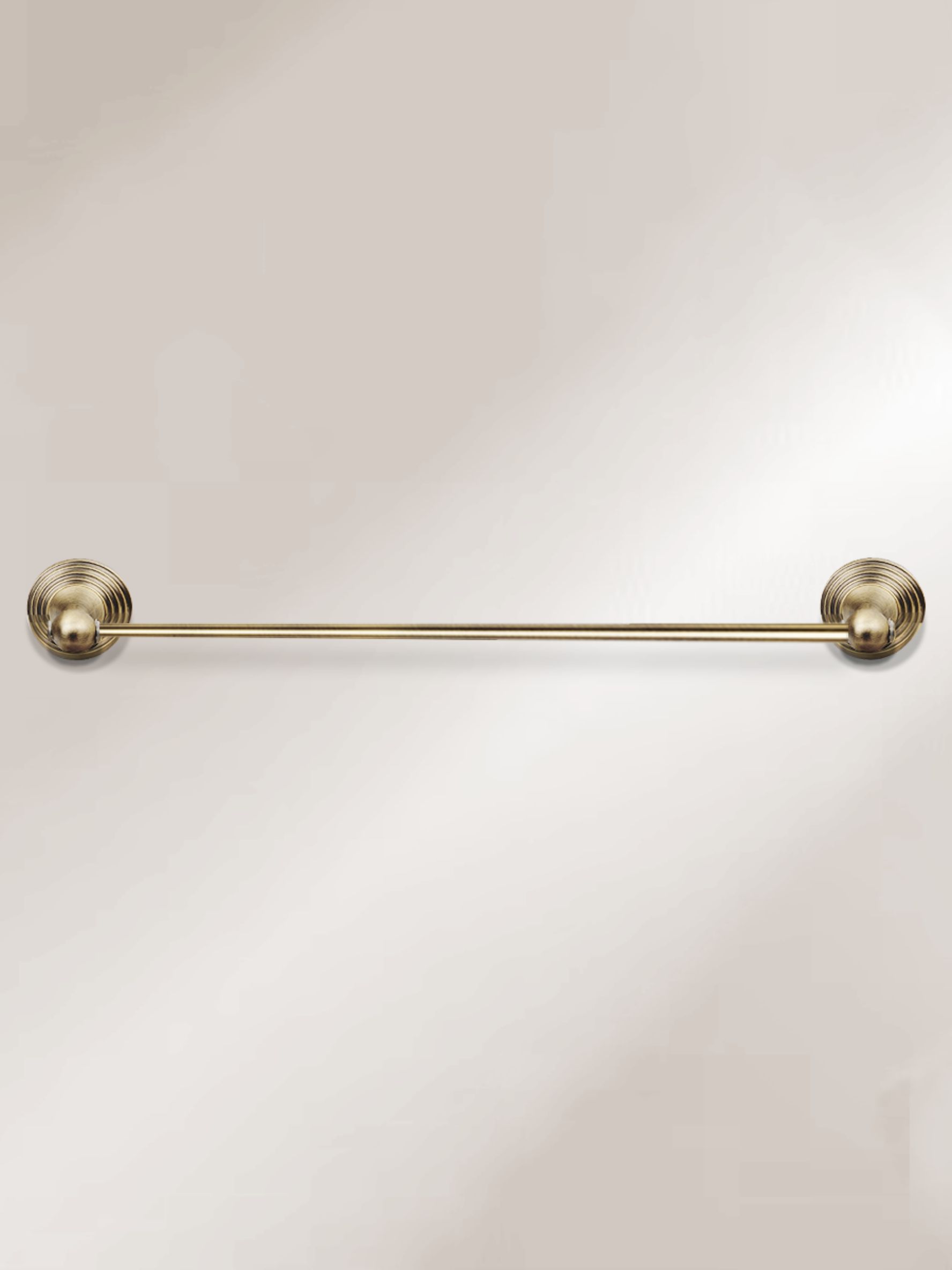 Держатель для полотенца 1-ый Delphinium коллекция "Бронза" 63,6см, бронза