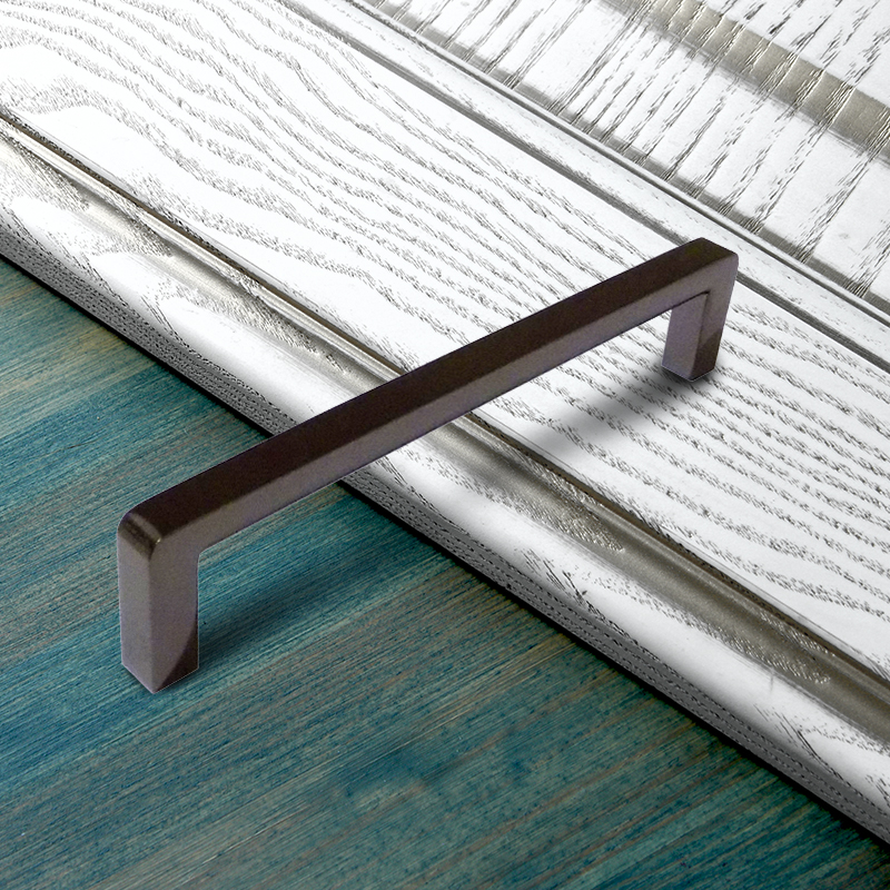 Ручка-скоба мебельная Trodos "DMZ-21203" 128мм сплав ЦАМ 70гр, черный никель