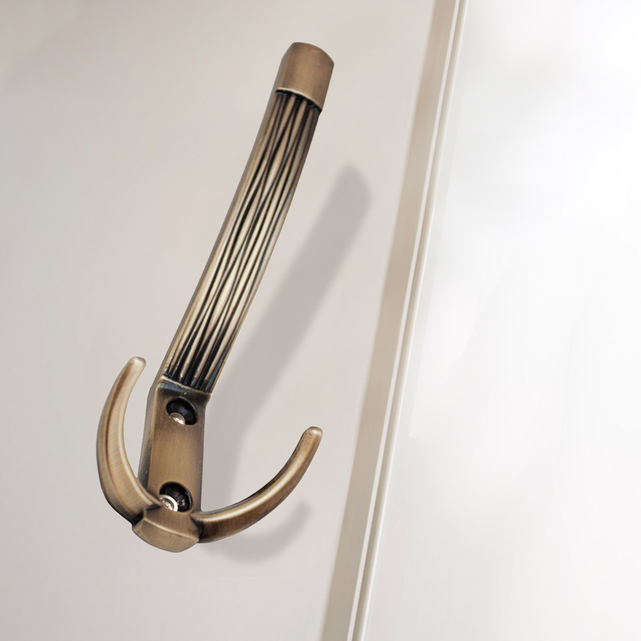 Крючок мебельный Trodos "ZY-213А" 3-рожковый, сплав ЦАМ, бронза