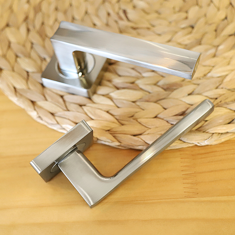 Ручка раздельная Trodos 845-02 SN никель