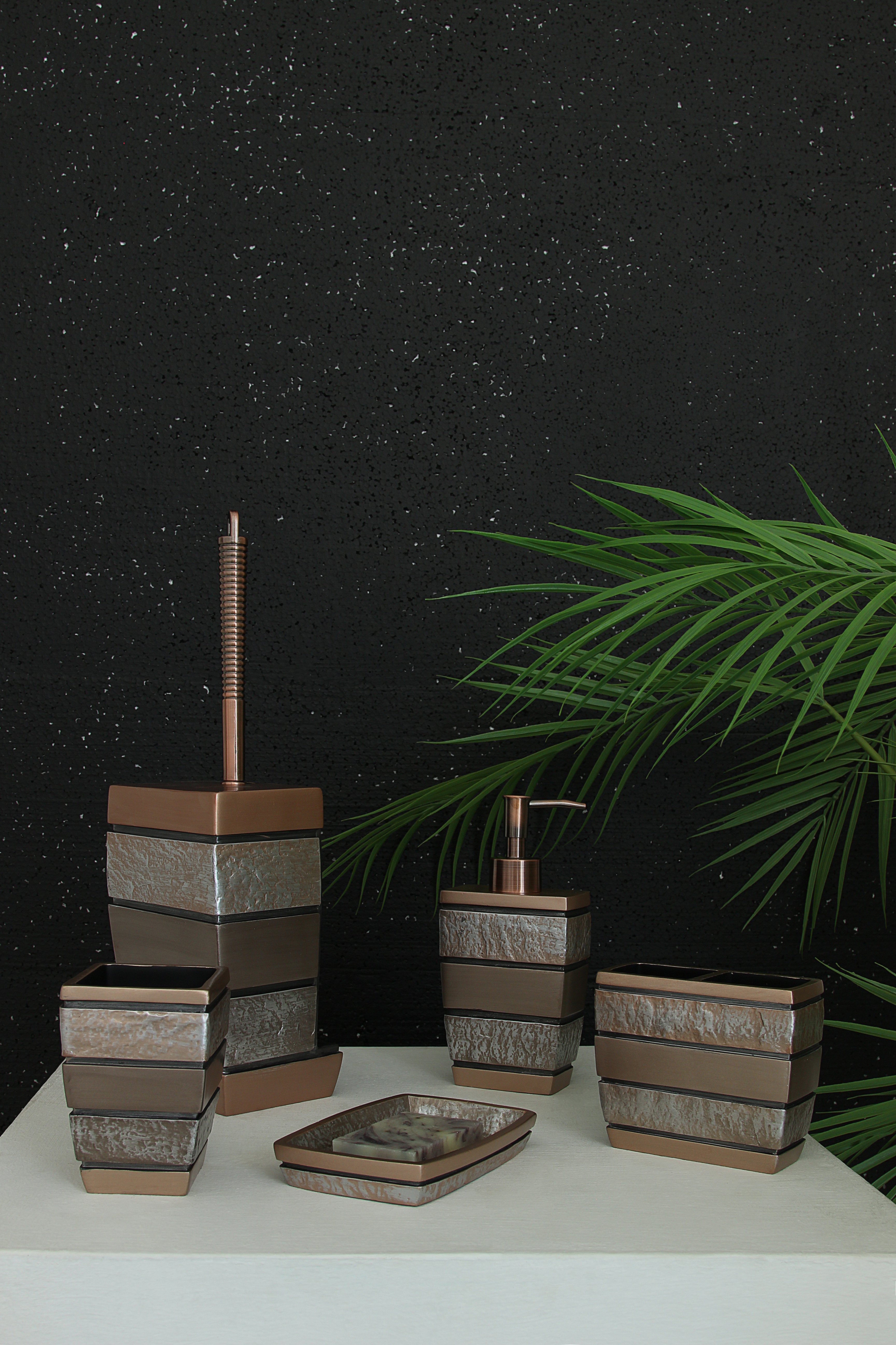 Ерш Delphinium коллекция "Восток", полирезина