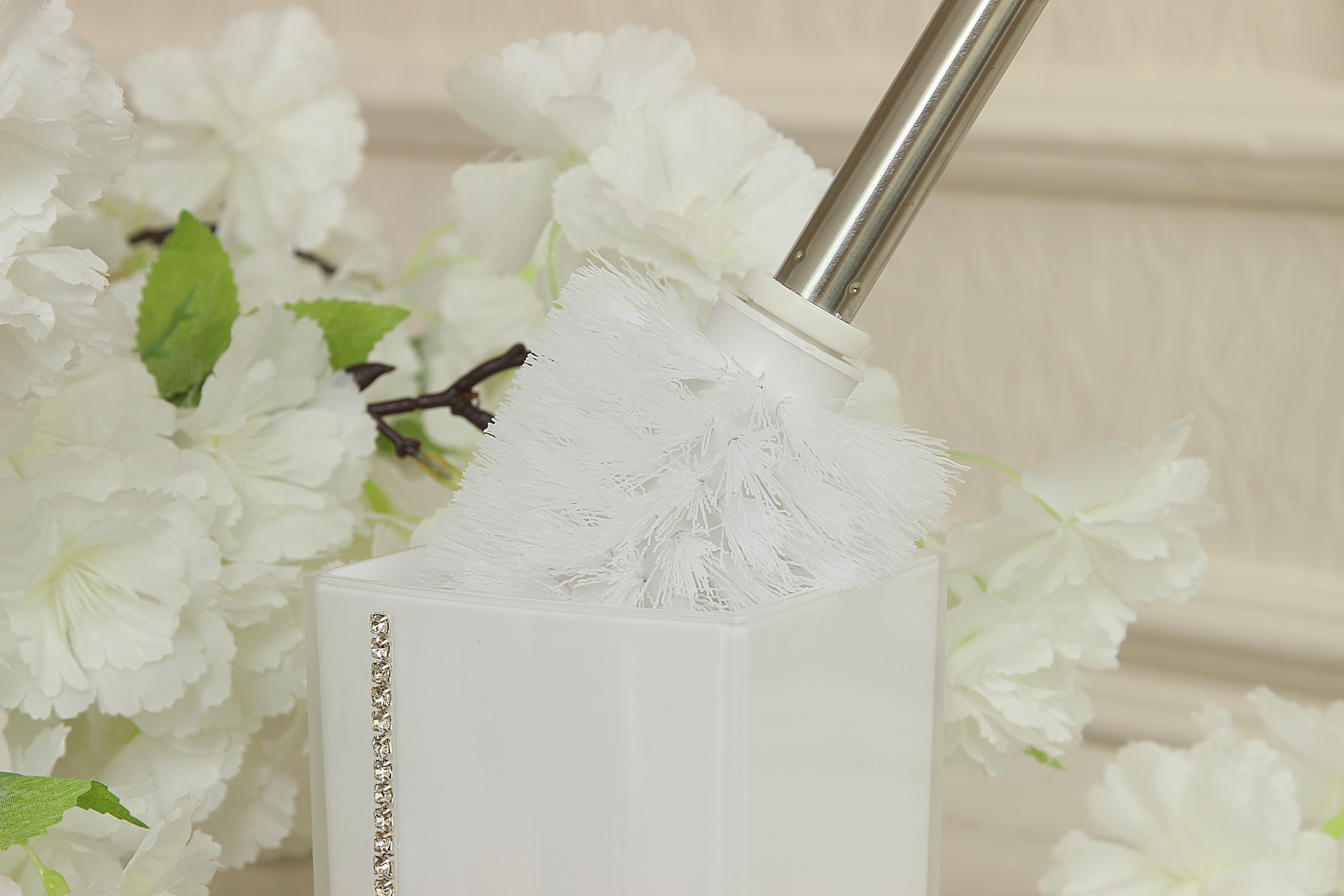 Ерш Delphinium коллекция "White cristal", пластик