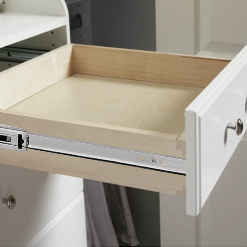 Направляющая шариковая Trodos "1045" полного выдвижения без доводчика L600 Н45