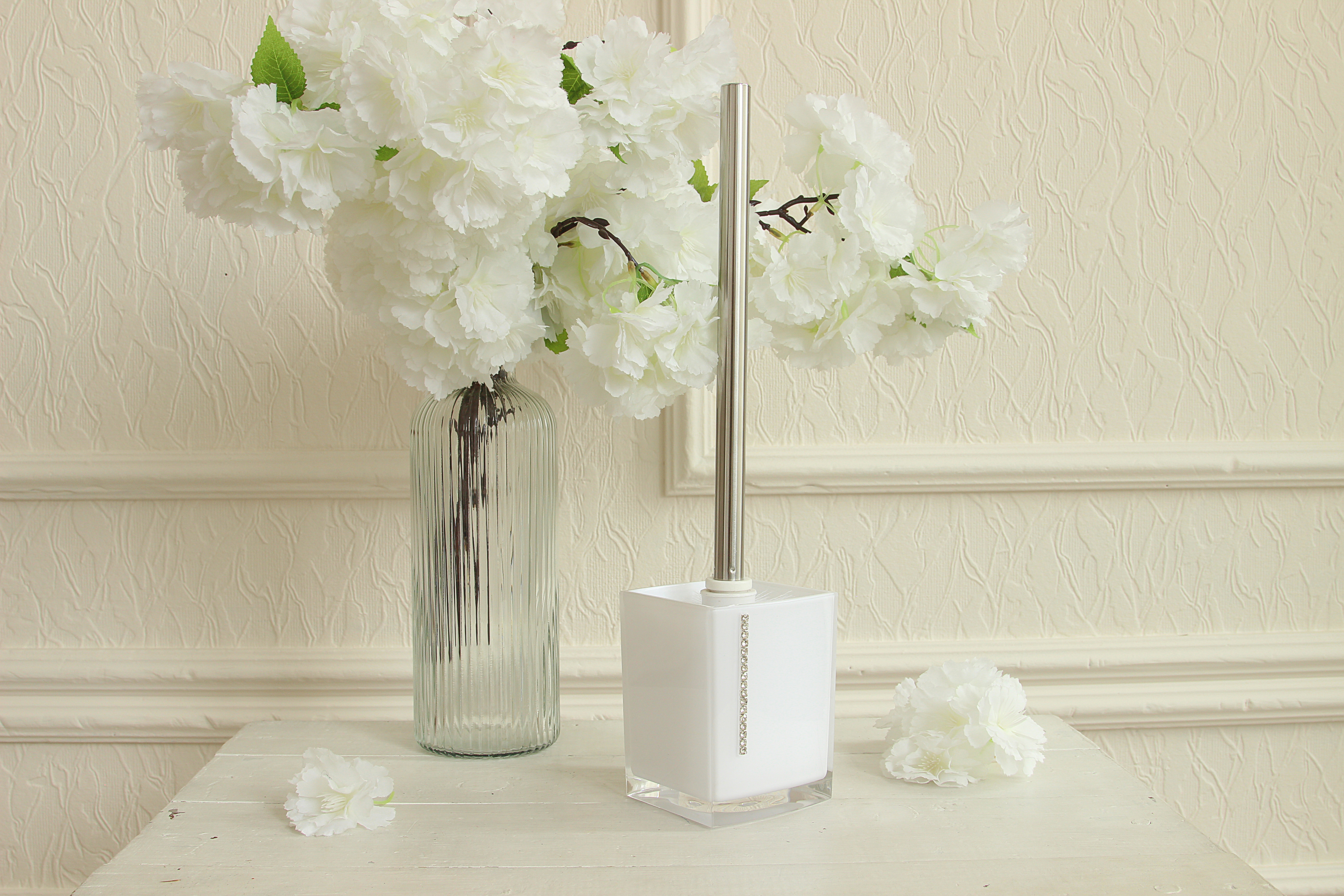 Ерш Delphinium коллекция "White cristal", пластик