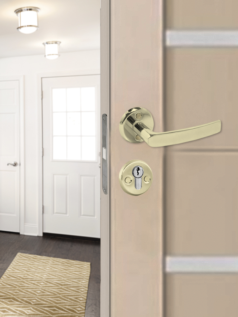 Накладка на цилиндр для финских дверей "016" круг, золото